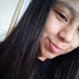 Meet your Posher, Daniela